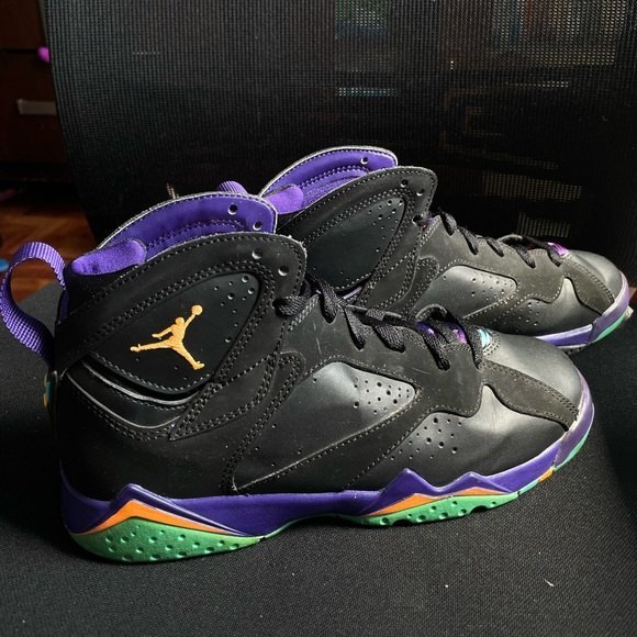 AIR JORDAN 7 RETRO GG LOLA BUNNY 2015 PURPLE AUTHENTIC STREETWEAR SNEAKER 6.5Y - Picture 2 of 13